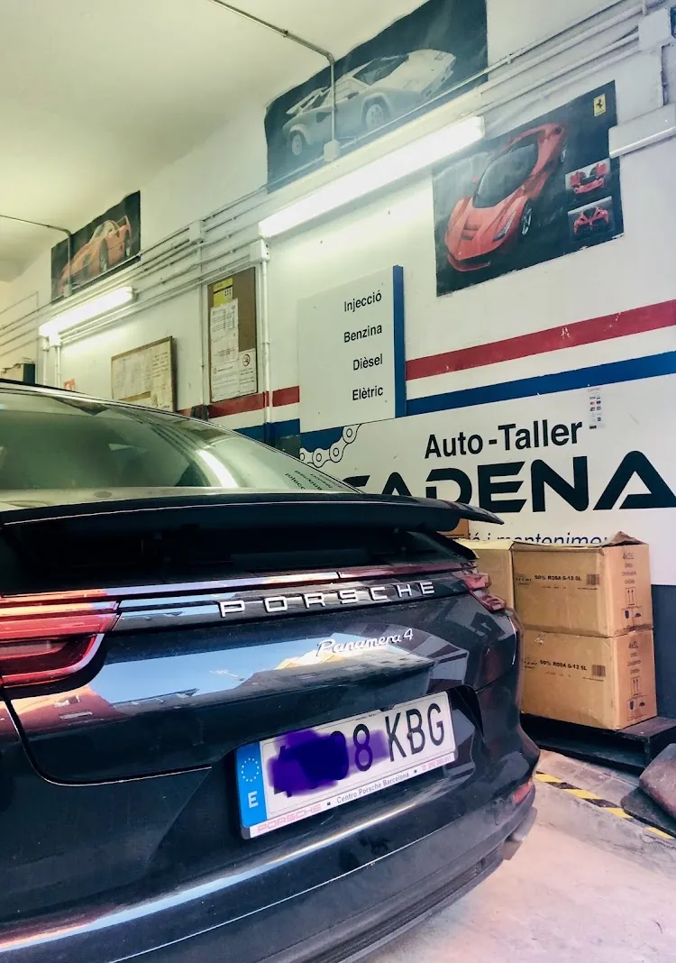 Porsche Panamera en el taller